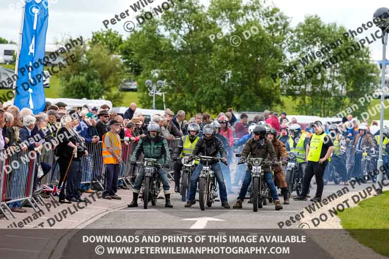 Vintage motorcycle club;eventdigitalimages;no limits trackdays;peter wileman photography;vintage motocycles;vmcc banbury run photographs